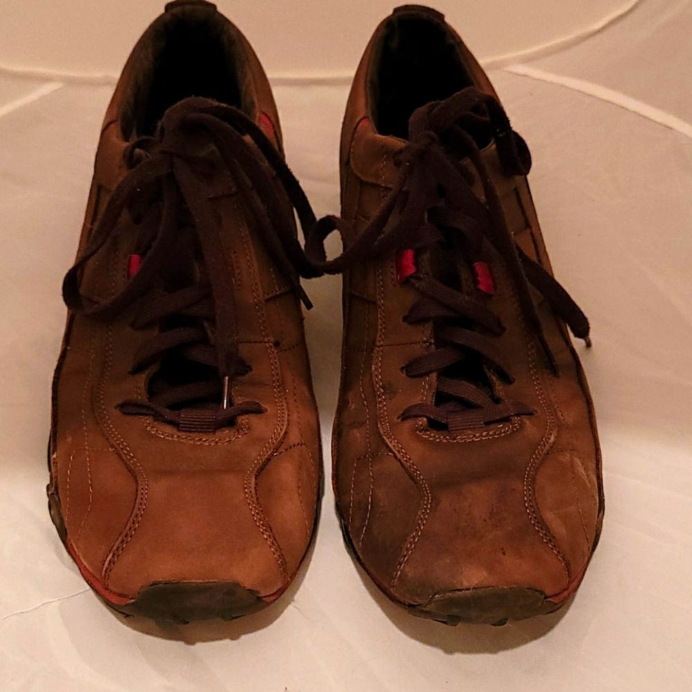Men's sneakers